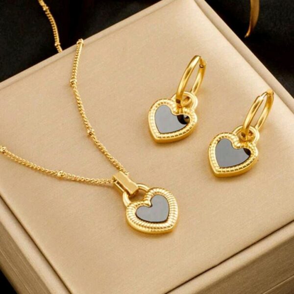Set de joyas corazones gracia dorada